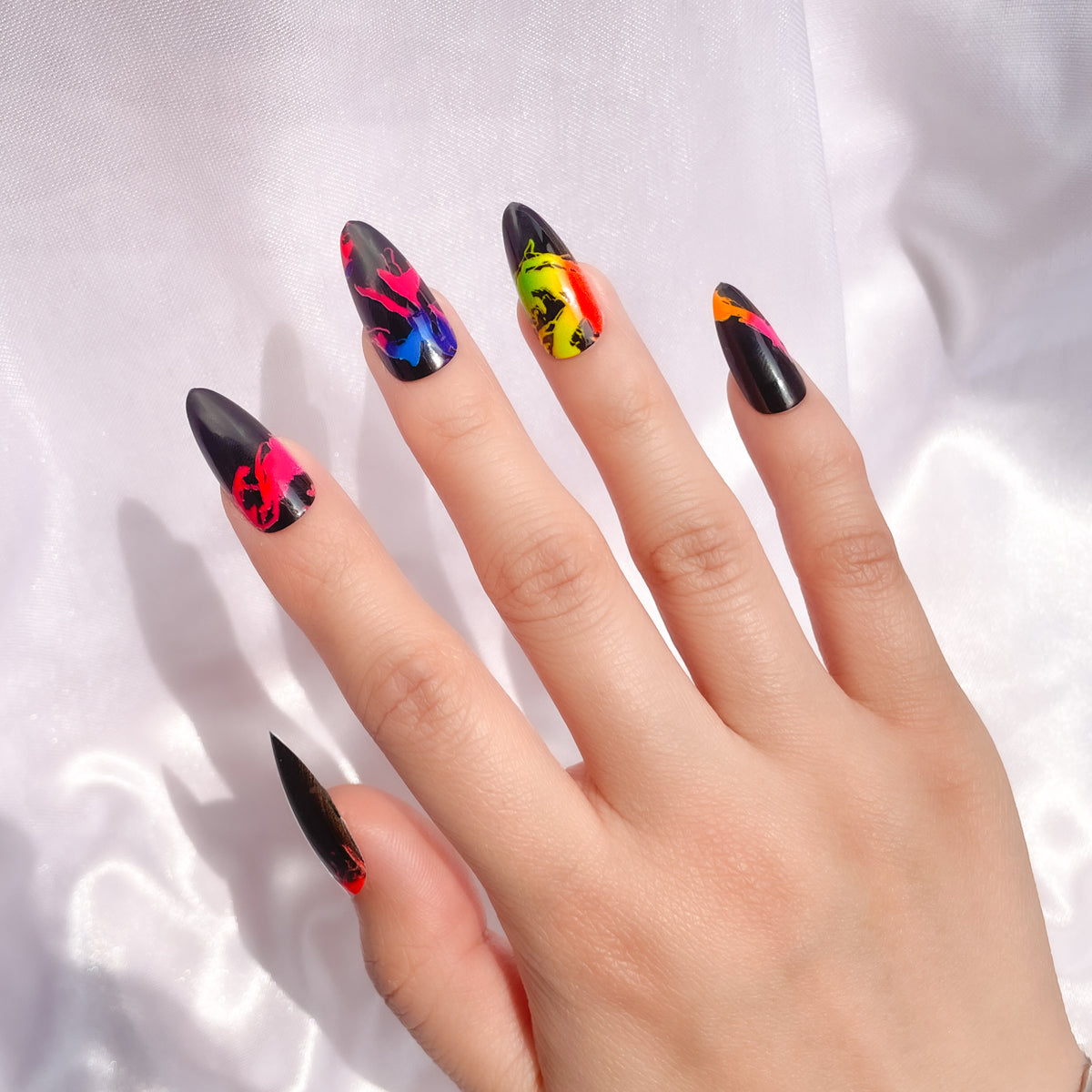 OPOOLA Almond Press on Nails Medium,Crack printing,OPOOLA Rainbow Jelly Soft Gel Fake Nails for Women Fit Natural,  Stick on Nails Reusable, 24pcs False Nails with Design Glue Art Kit