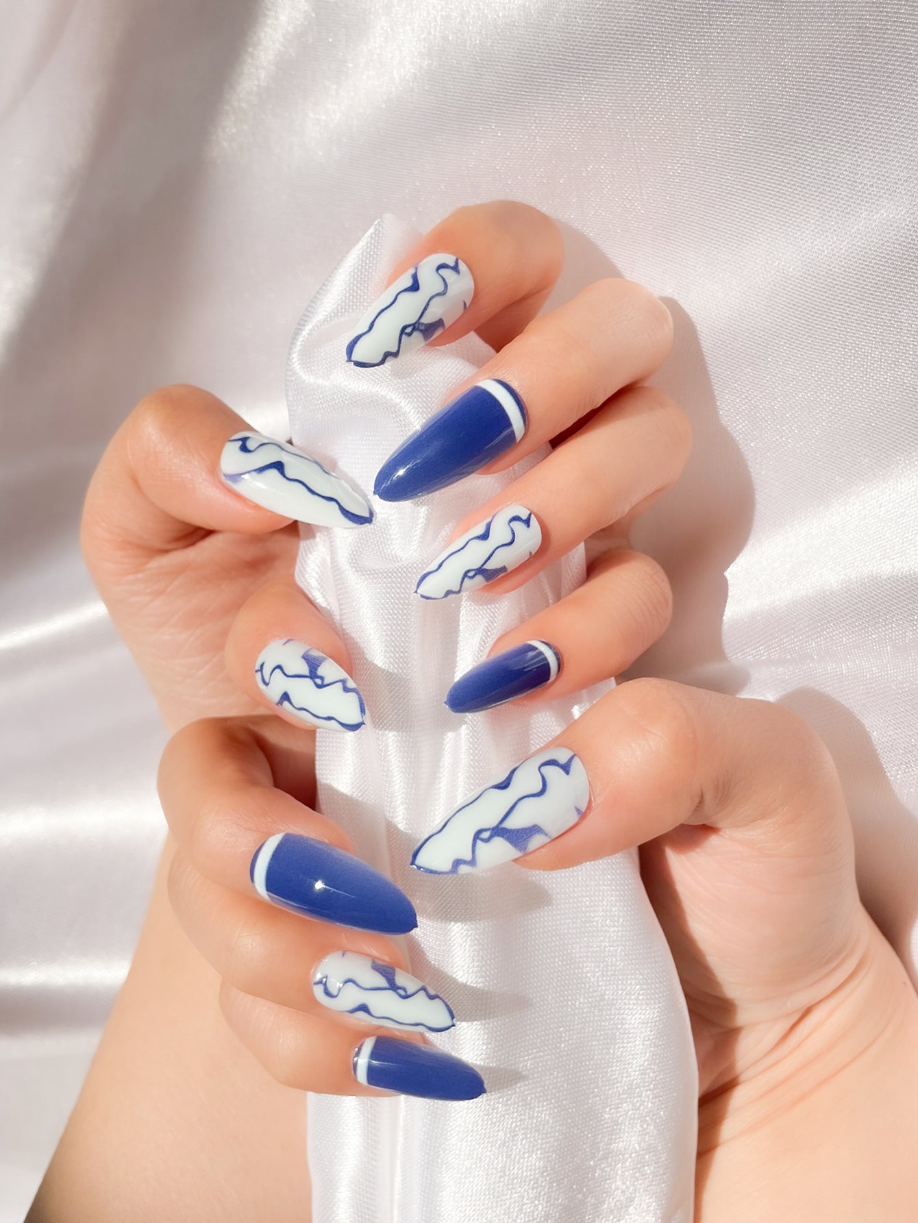 OPOOLA Almond Press on Nails Medium,OPOOLA Rainbow Jelly Soft Gel Fake Nails for Women Fit Natural,  Stick on Nails Reusable, 24pcs False Nails with Design Glue Art Kit