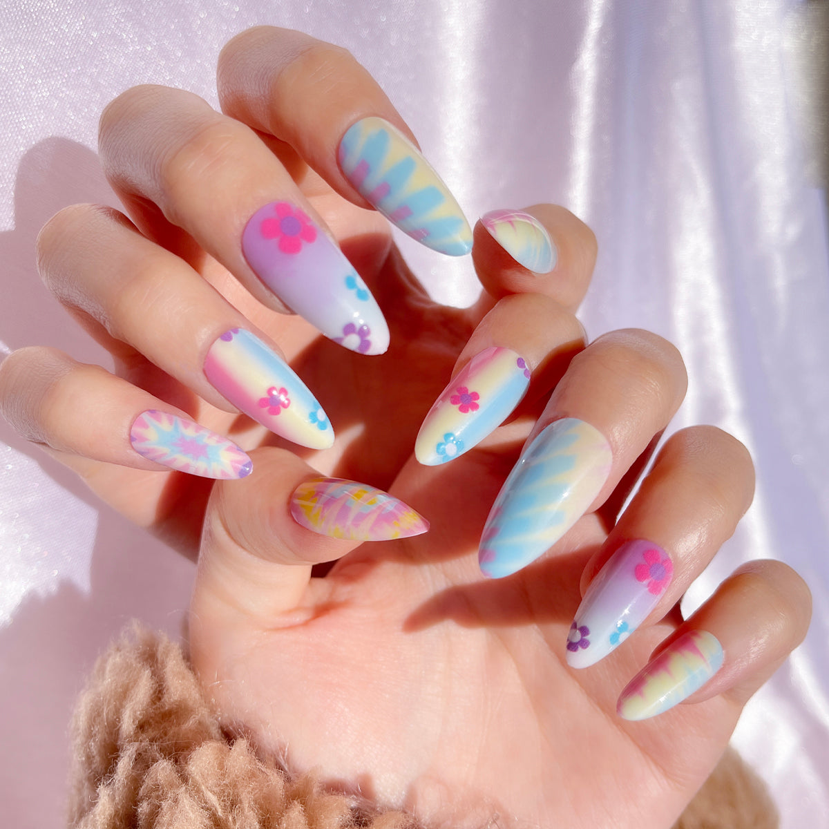 OPOOLA Almond Press on Nails Medium,OPOOLA Rainbow Jelly Soft Gel Fake Nails for Women Fit Natural,  Stick on Nails Reusable, 24pcs False Nails with Design Glue Art Kit