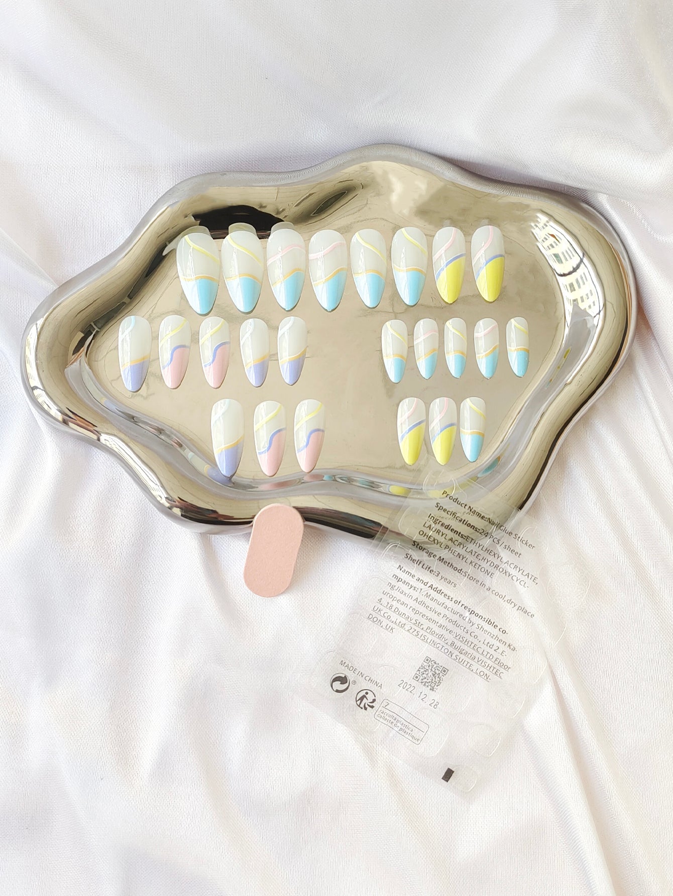 OPOOLA Almond Press on Nails Medium,Light stripe,OPOOLA Rainbow Jelly Soft Gel Fake Nails for Women Fit Natural,  Stick on Nails Reusable, 24pcs False Nails with Design Glue Art Kit