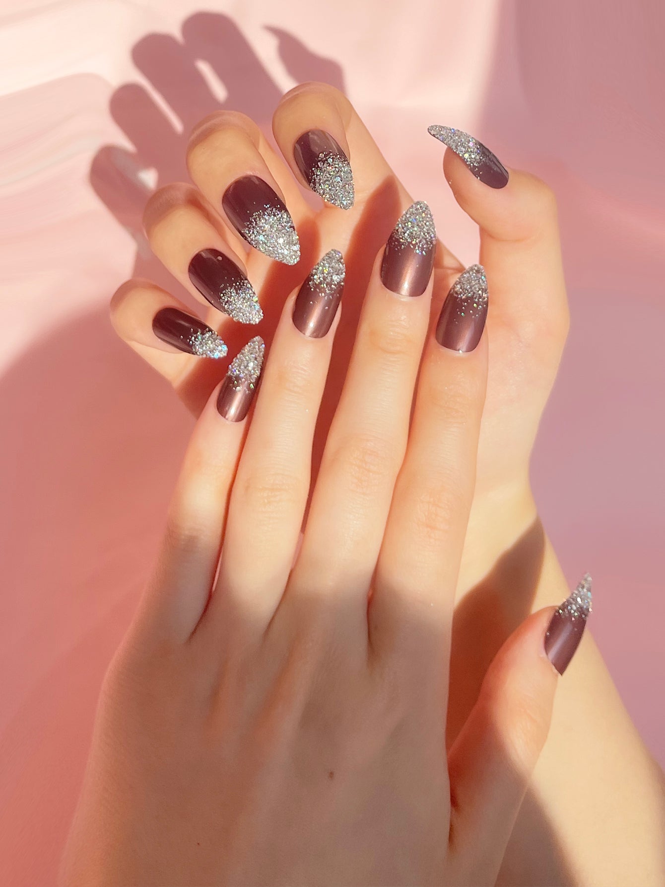 OPOOLA 24 pcs Brown Stiletto Shape French Glitter Fake Press On Nails with Jelly Glue & Nail Buffer