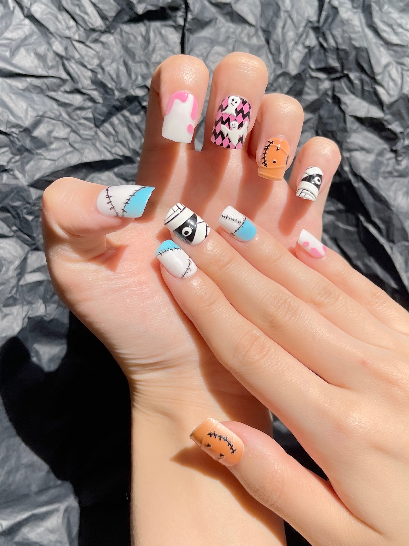 OPOOLA 24 pcs Short Square Shape Halloween Evil Pumpkin Soft Gel Fake Press On Nails with Jelly Glue&Nail Buffer