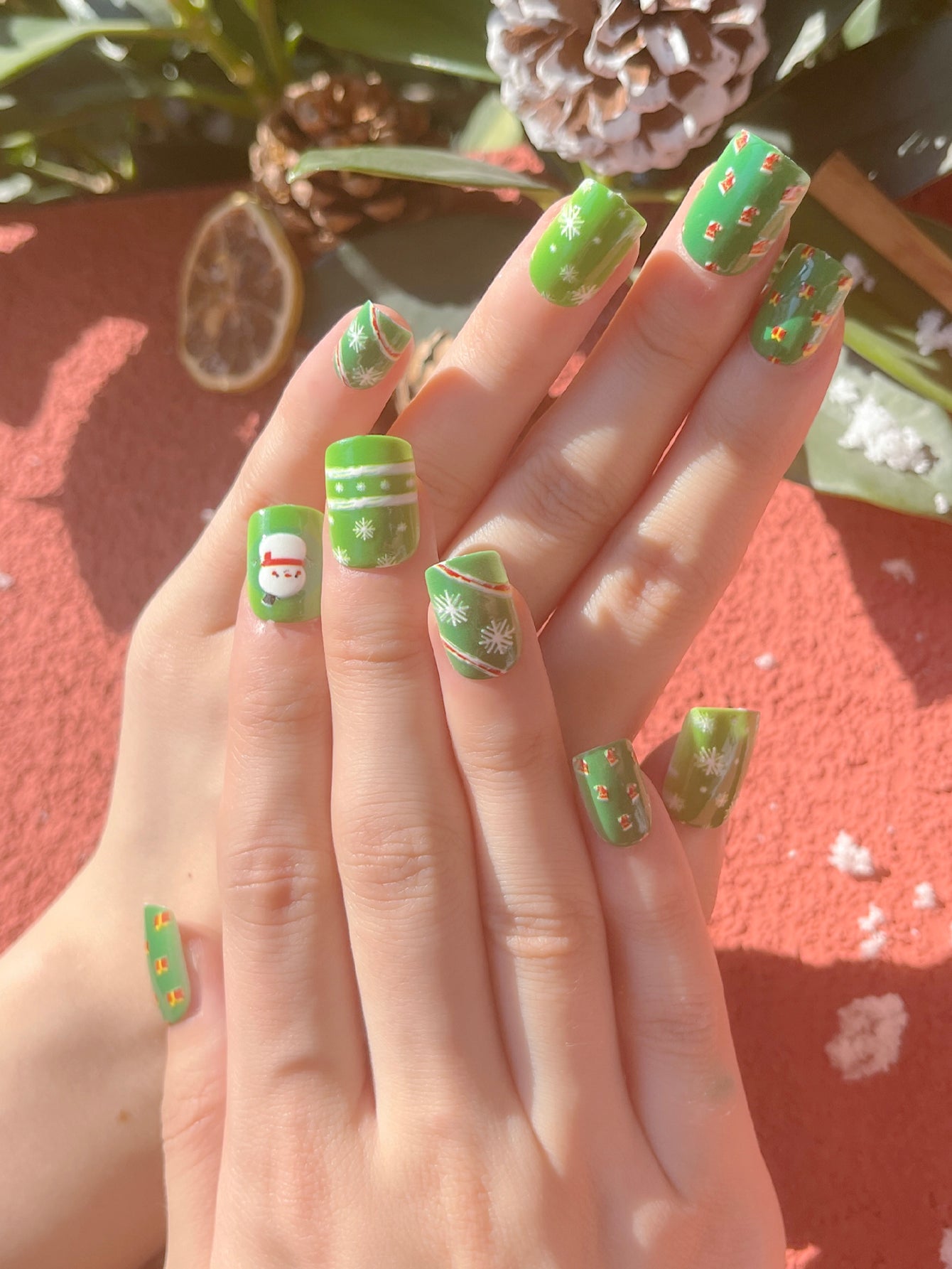 OPOOLA 24 pcs Short Square Shape Christmas Icon Soft Gel Fake Press On Nails with Jelly Glue&Nail Buffer